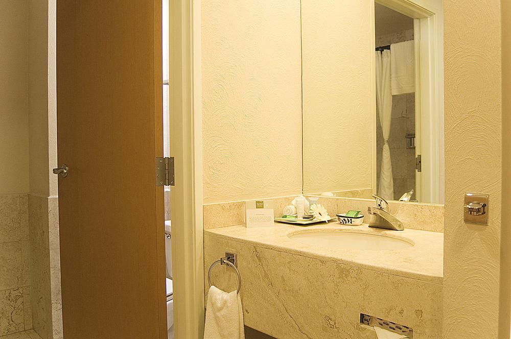 Fato Hotel كويريتارو المظهر الخارجي الصورة